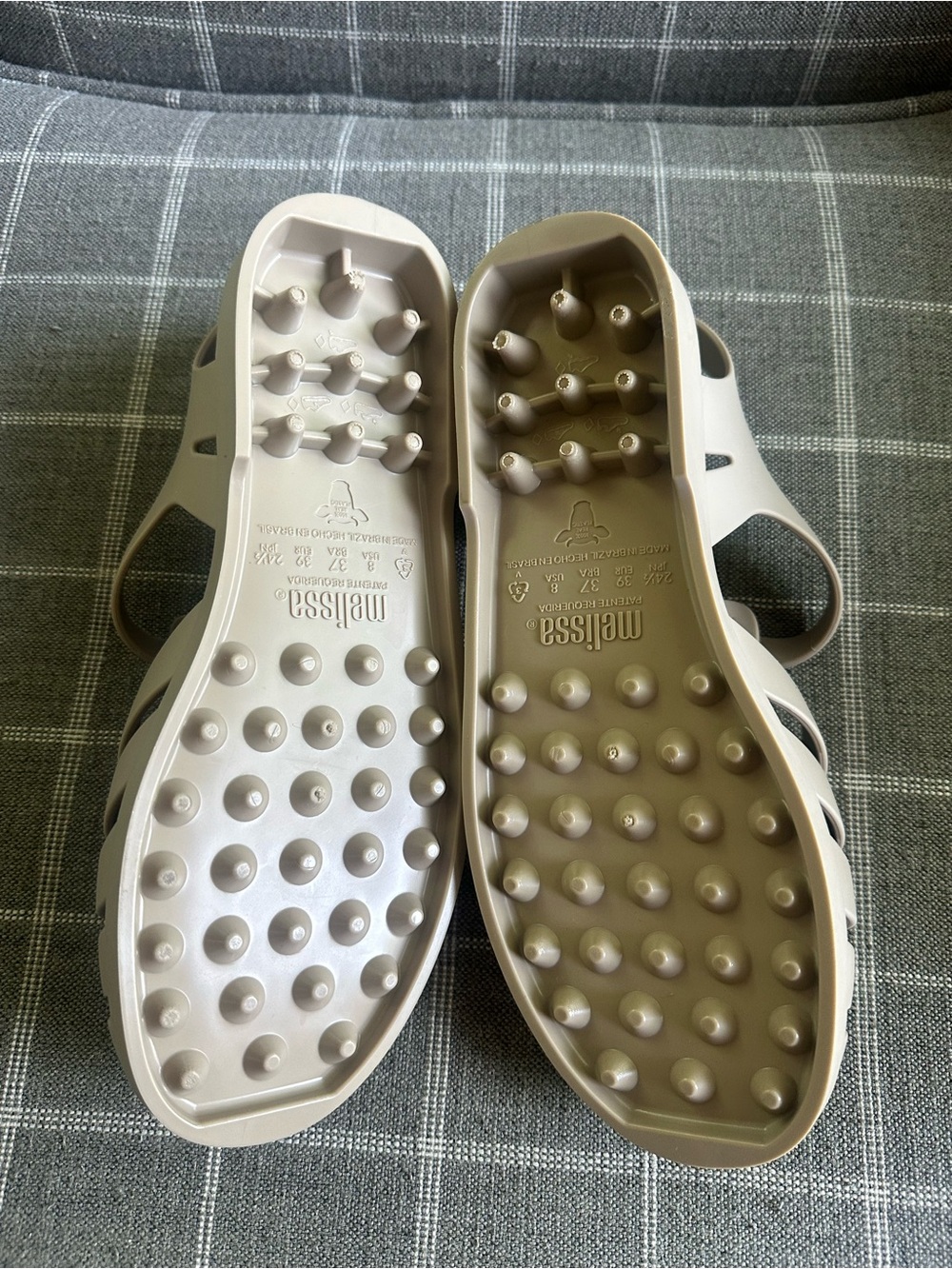 MELISSA Possession Scented Jelly shoes Women’s Size 8 Beige - Picture 7 of 13